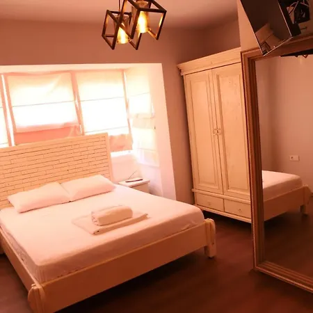 Lulu Butik * Cesme
