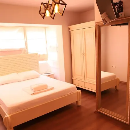 Lulu Butik Cesme