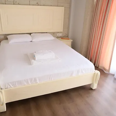 Hotel Lulu Butik Cesme
