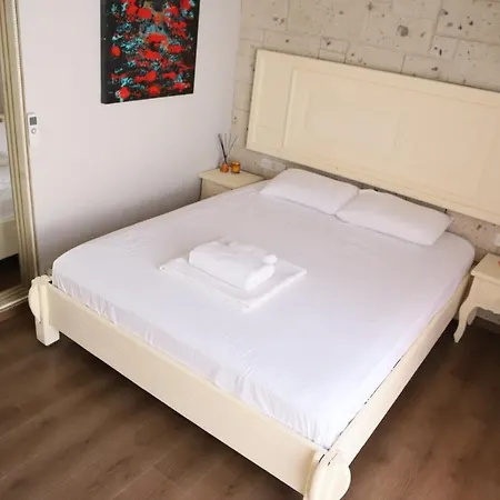 Lulu Butik Otel Çeşme