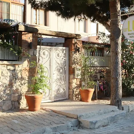 Lulu Butik Çeşme